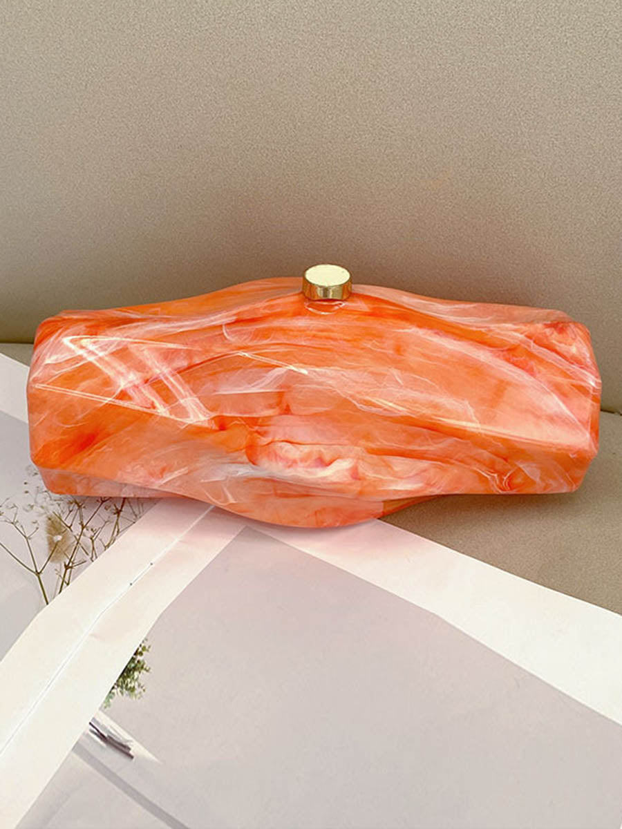 Geometric Chains Handbags