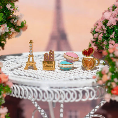 Café de Paris Stud Set