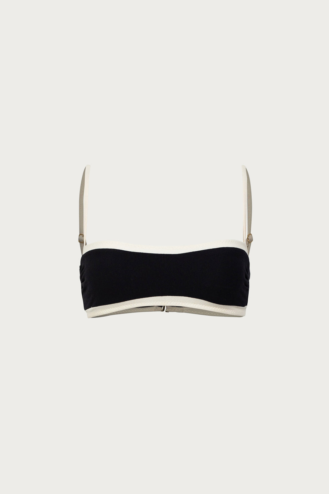 Bikini with contrasting edge