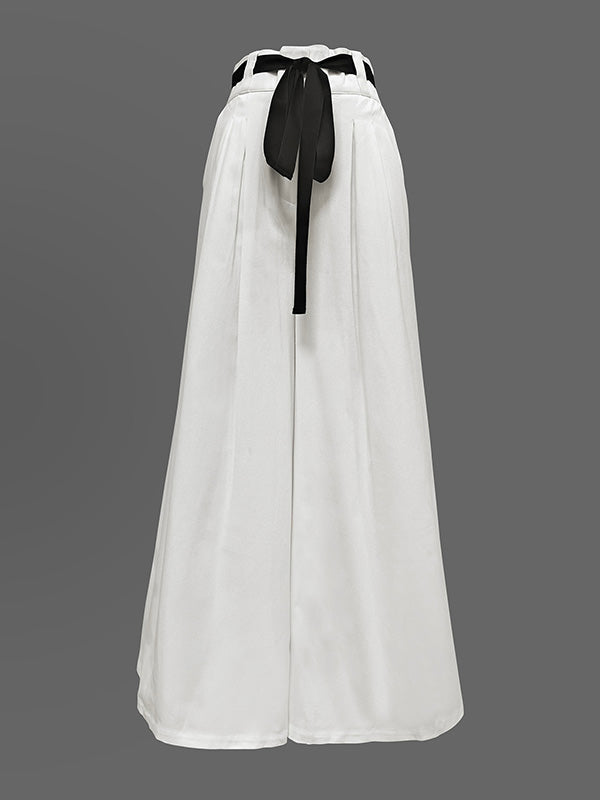 Weite, hoch taillierte Hose mit Kordelzug und Falten 