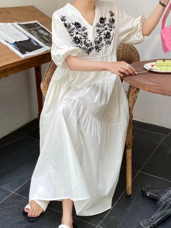 Lockere, bestickte, plissierte Midikleider mit V-Ausschnitt und Bischofsärmeln 