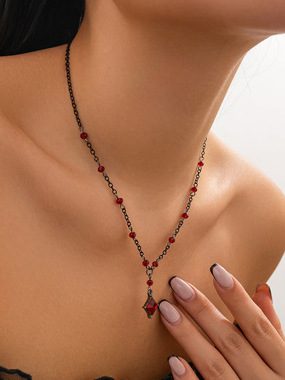 Colliers à pompons géométriques et accessoires 