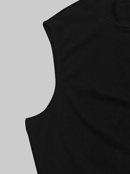 Robe longue moulante sans manches, plissée, couleur unie, à col montant et à fentes 