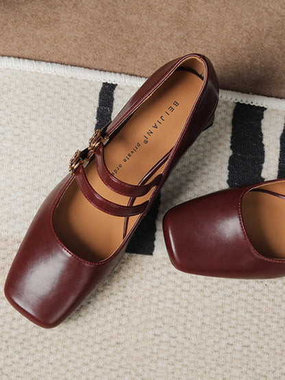 Escarpins à lacets et bout carré 