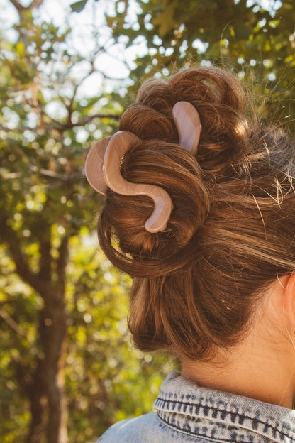 Swirly Fall Claw Clip