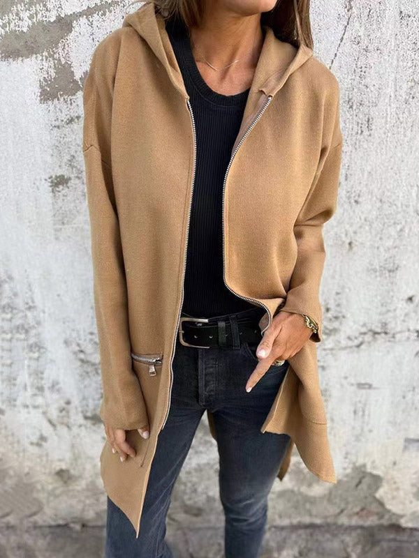 Oberbekleidung mit Kapuze, langen Ärmeln, Taschen, einfarbigem Reißverschluss und geteiltem Gelenk 