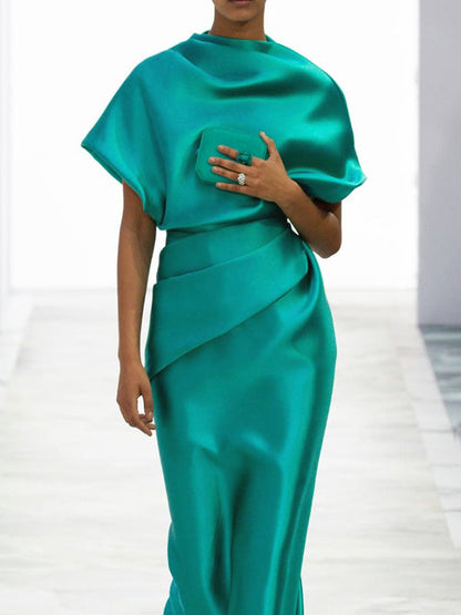 Robes longues amples à manches courtes et plissées de couleur unie 