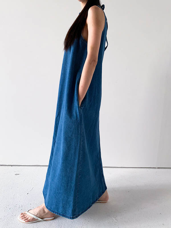 A-Line Loose Pockets Solid Color Tied Round-Neck Maxi Dresses