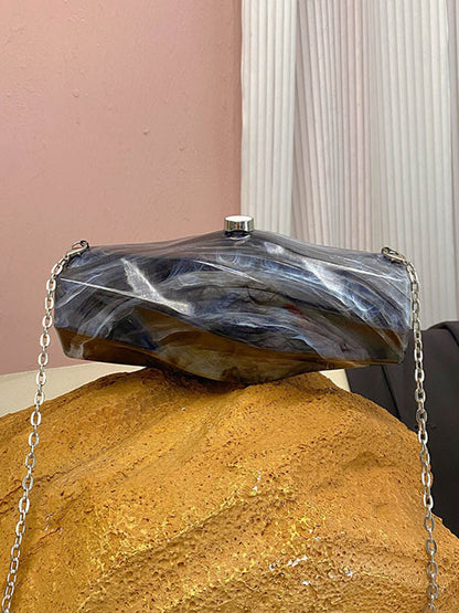 Geometric Chains Handbags
