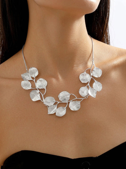 Leaves Shape Necklaces Accessories