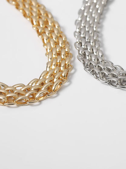 Sélection élégante de colliers et d'accessoires 