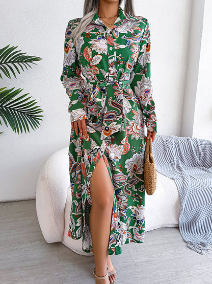 Robe longue boutonnée à manches longues et imprimé floral, taille nouée et revers 