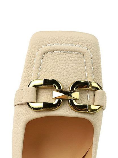 Escarpins à bout carré et à joint fendu peu profond 