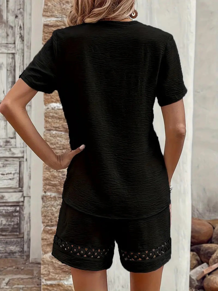 Loose Hollow Solid Color Split-Joint V-Neck Blouses&Shirts Tops + Pleated Pockets Shorts Bottoms Two Pieces Set