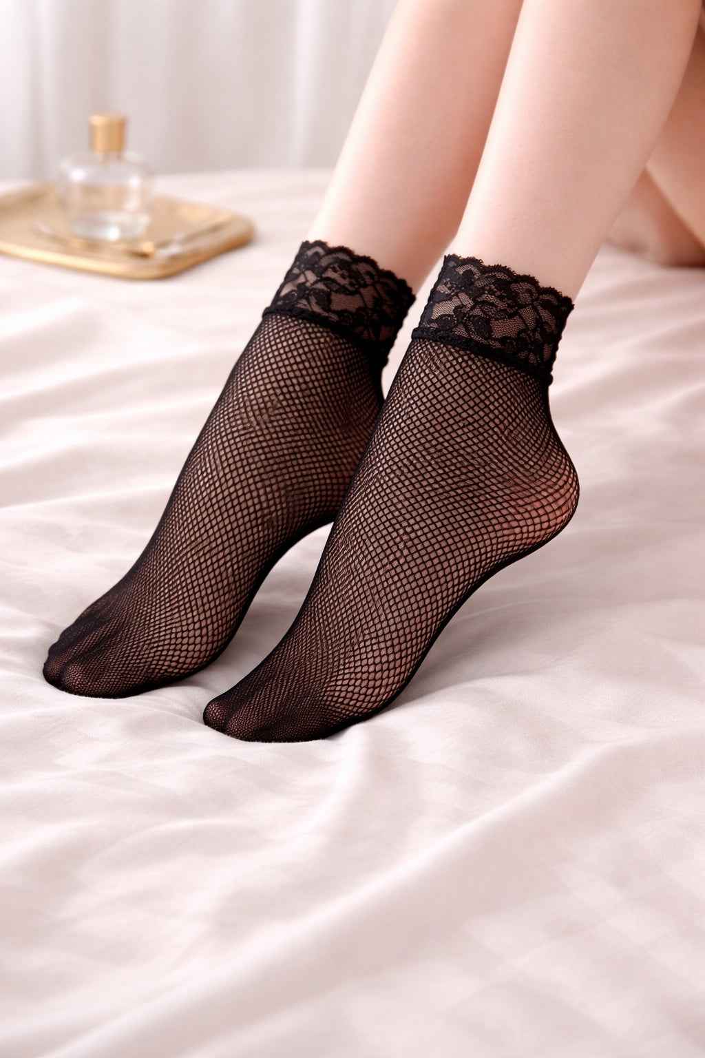 3-Pack Signature Net Lace Fishnet Socks