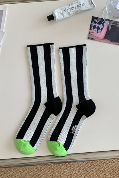 Contrast Striped Crew Socks