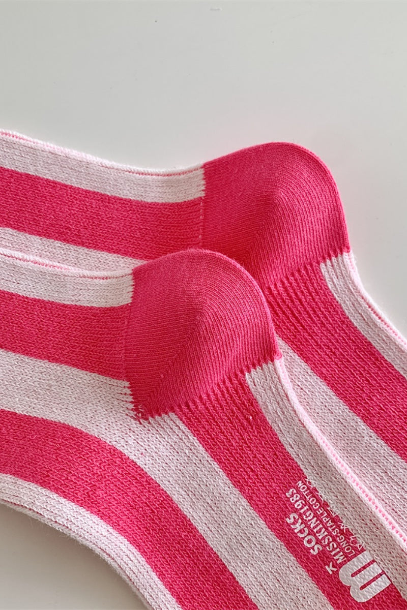 Contrast Striped Crew Socks