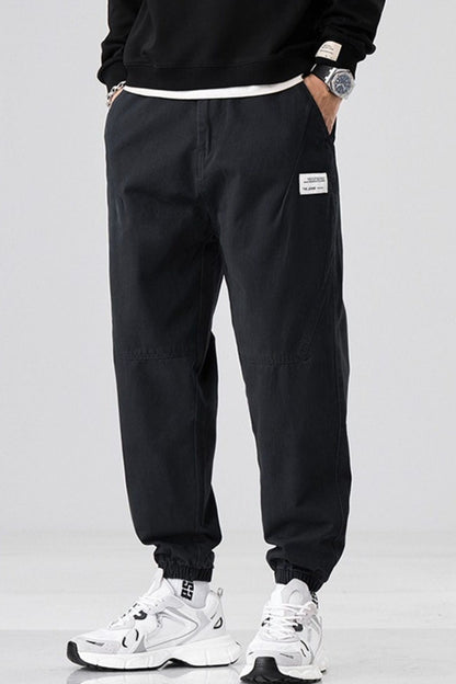 Locker sitzende Jogginghose mit Kordelzug