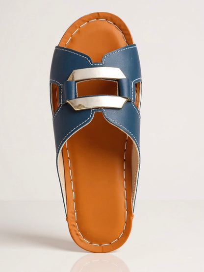 Zinnia | Women's Cushioned Adjustable Buckle Slides