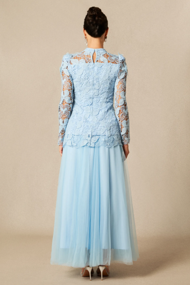 Elizabeth Butterfly Embroidered Lace Set