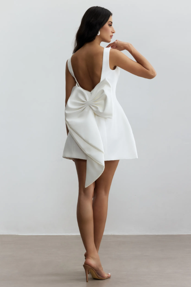 Cecila Bowknot Pearl Backless Mini Dress