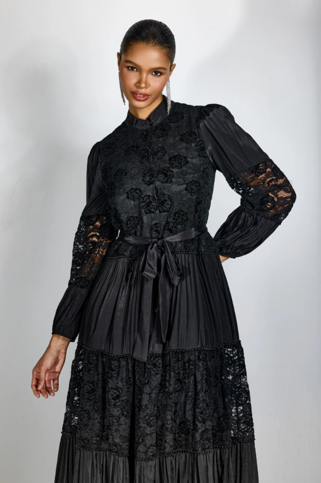 Quenna Lace Panel Midi Dress