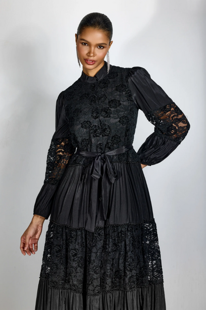 Quenna Lace Panel Midi Dress
