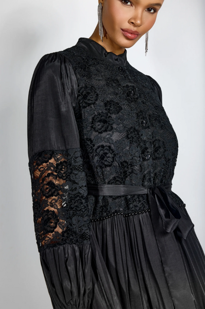 Quenna Lace Panel Midi Dress