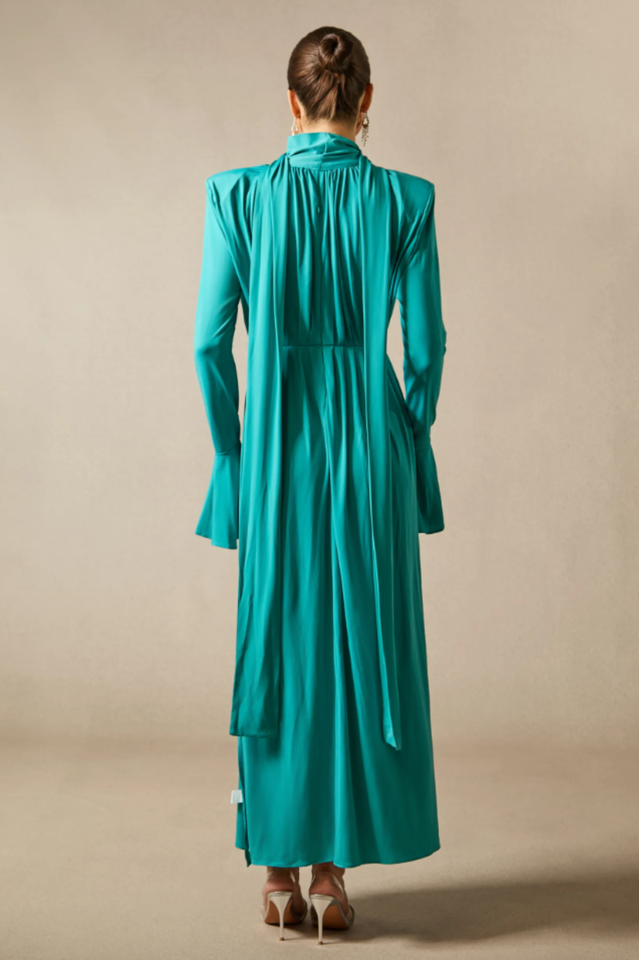 Yedda Flower Trimmed Pleated Maxi Dress