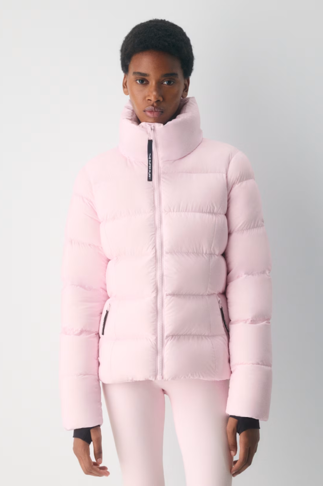 Aritzia The SuperSnug Puff