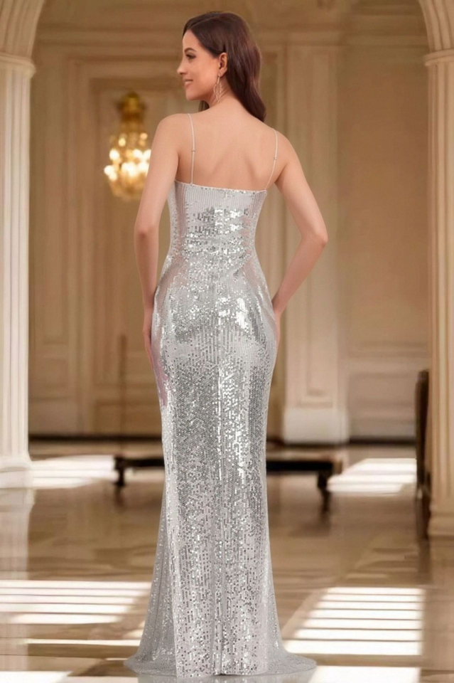 Embellished Cut-Out Halterneck Gown