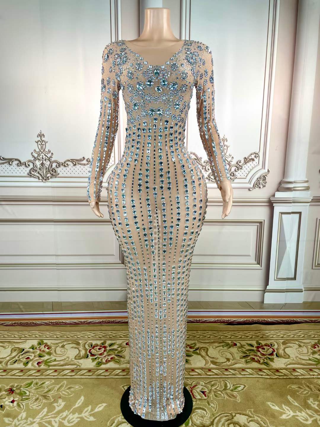 QUEILA Handmade Maxi Dress