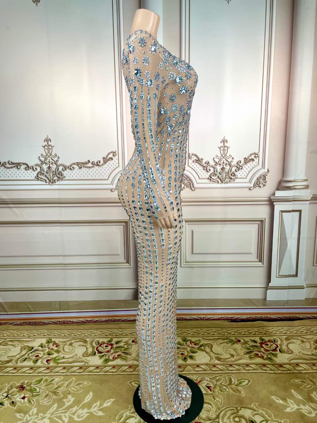 QUEILA Handmade Maxi Dress