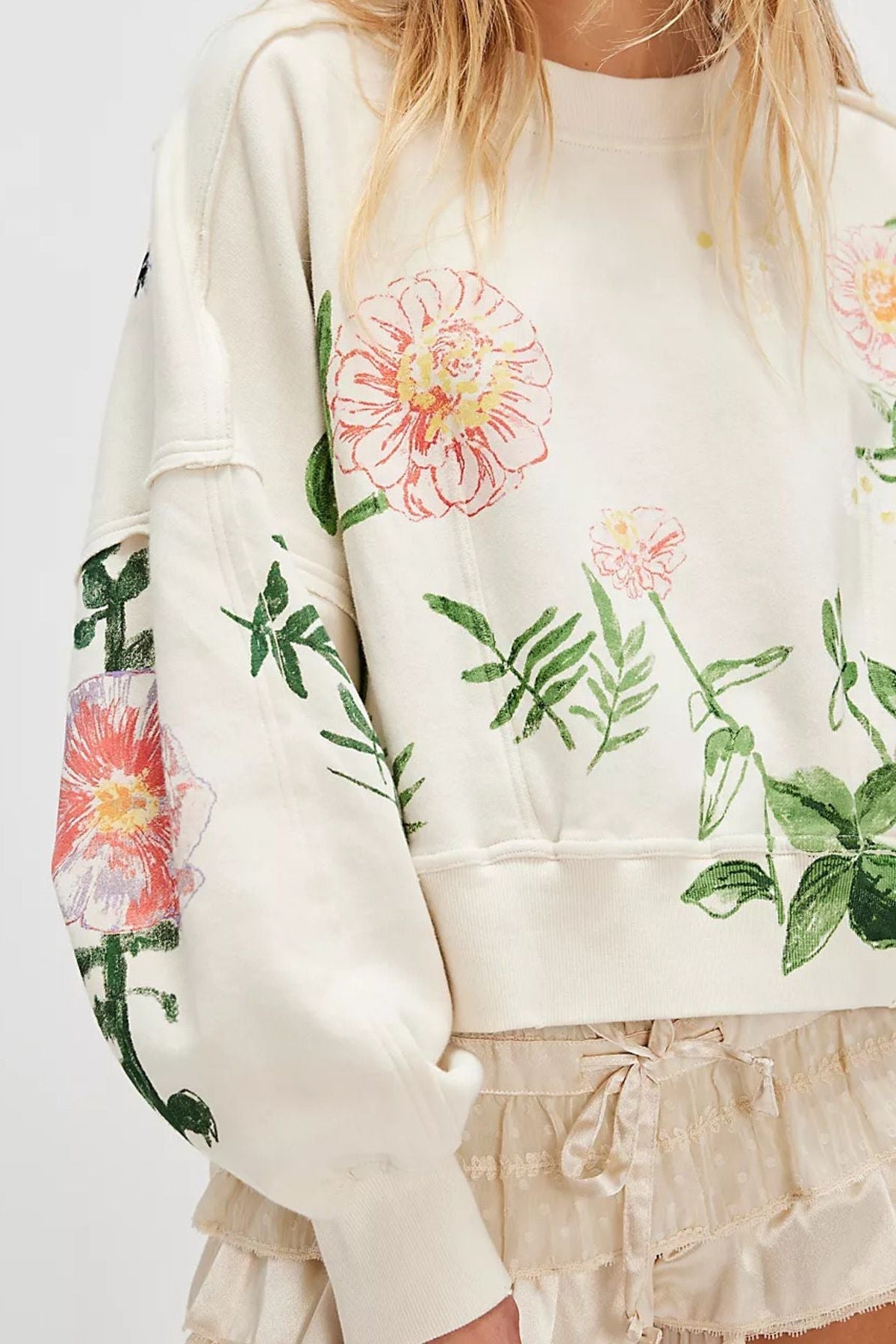 Graphic Printed Dropped Shoulder Sweatshirt