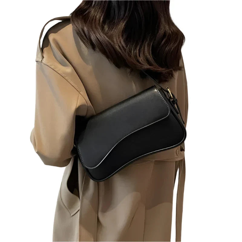 Women Vintage Leather Crossbody Bag | Small Flap Shoulder Bag