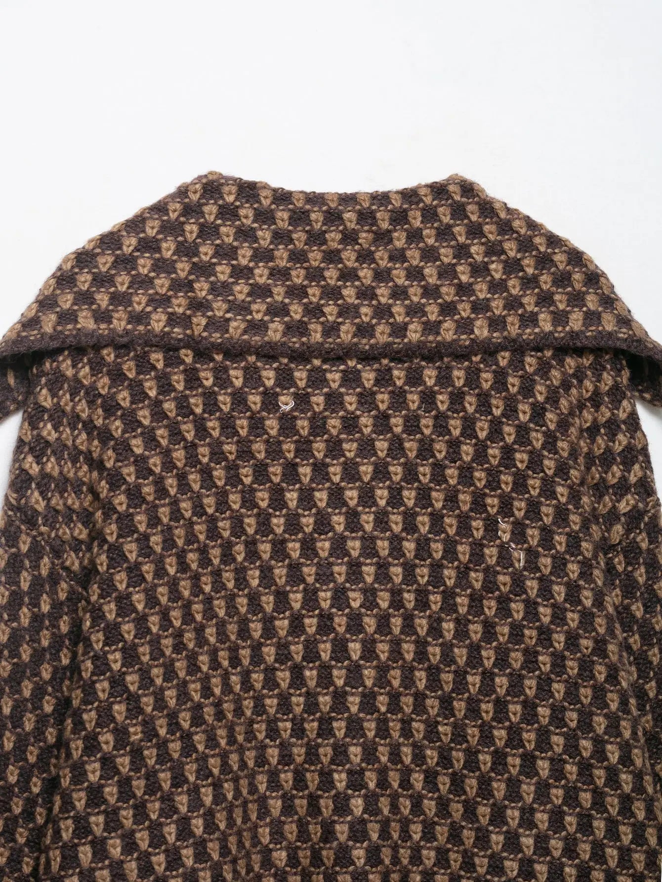 Women Oversized Knitted Jacket | Large Collar | Street Style | Geometric Pattern