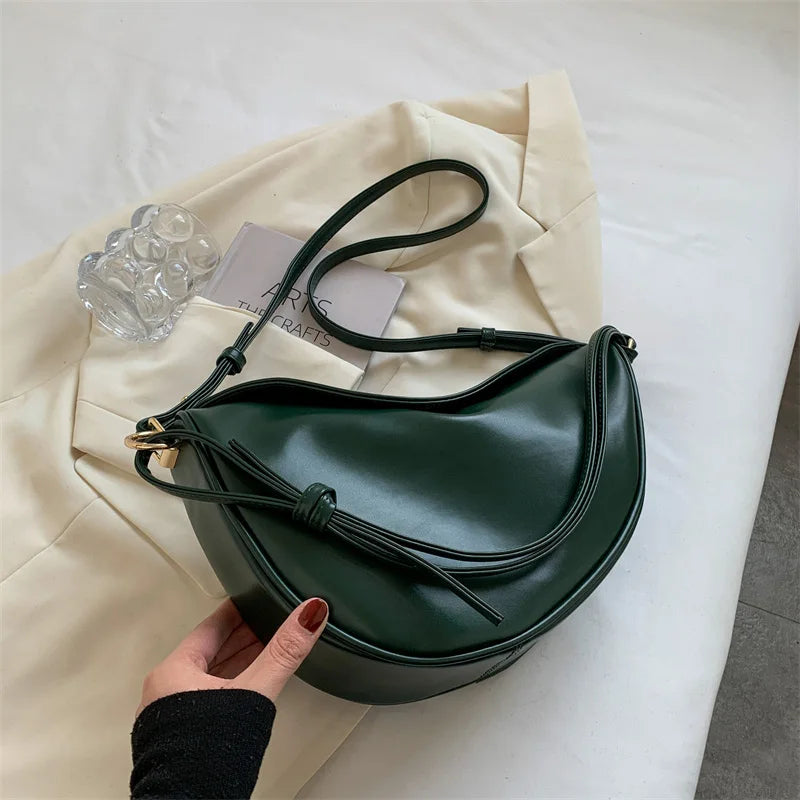Women Large Capacity Leather Saddle Crossbody Bag Green