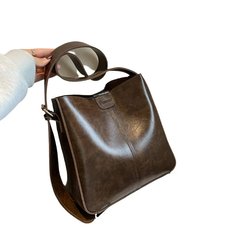 Women Retro Shoulder Tote Bag | Leather Crossbody Bag | Large Capacity