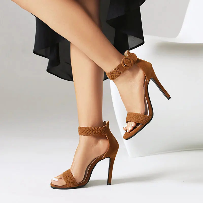 Yuna | Women's Flat Ankle Strap Sandals