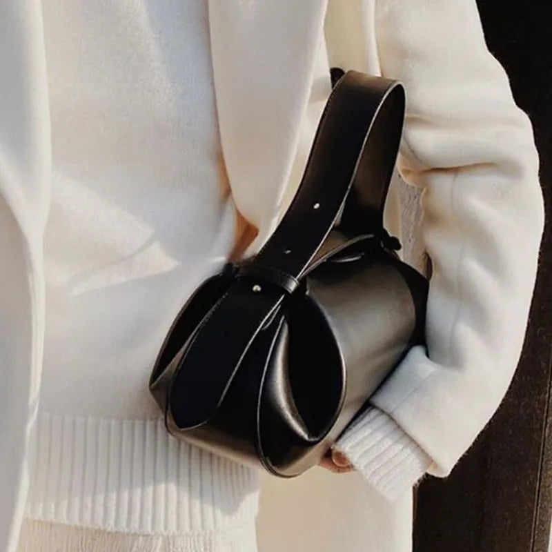 Women Minimalist Leather Satchel Bag Black