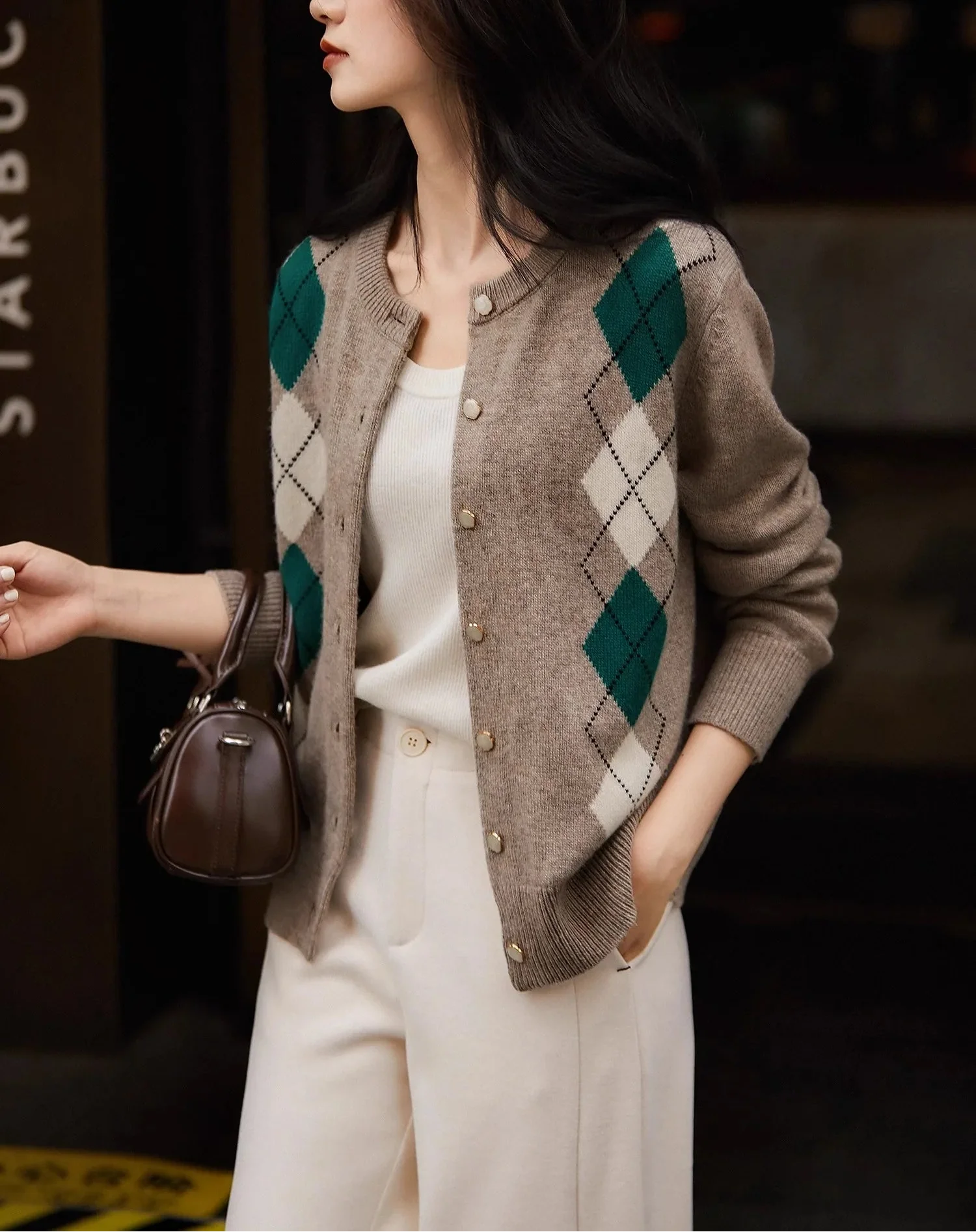 Women Argyle Cashmere Knitted Cardigan | Diamond Check Sweater | Wool