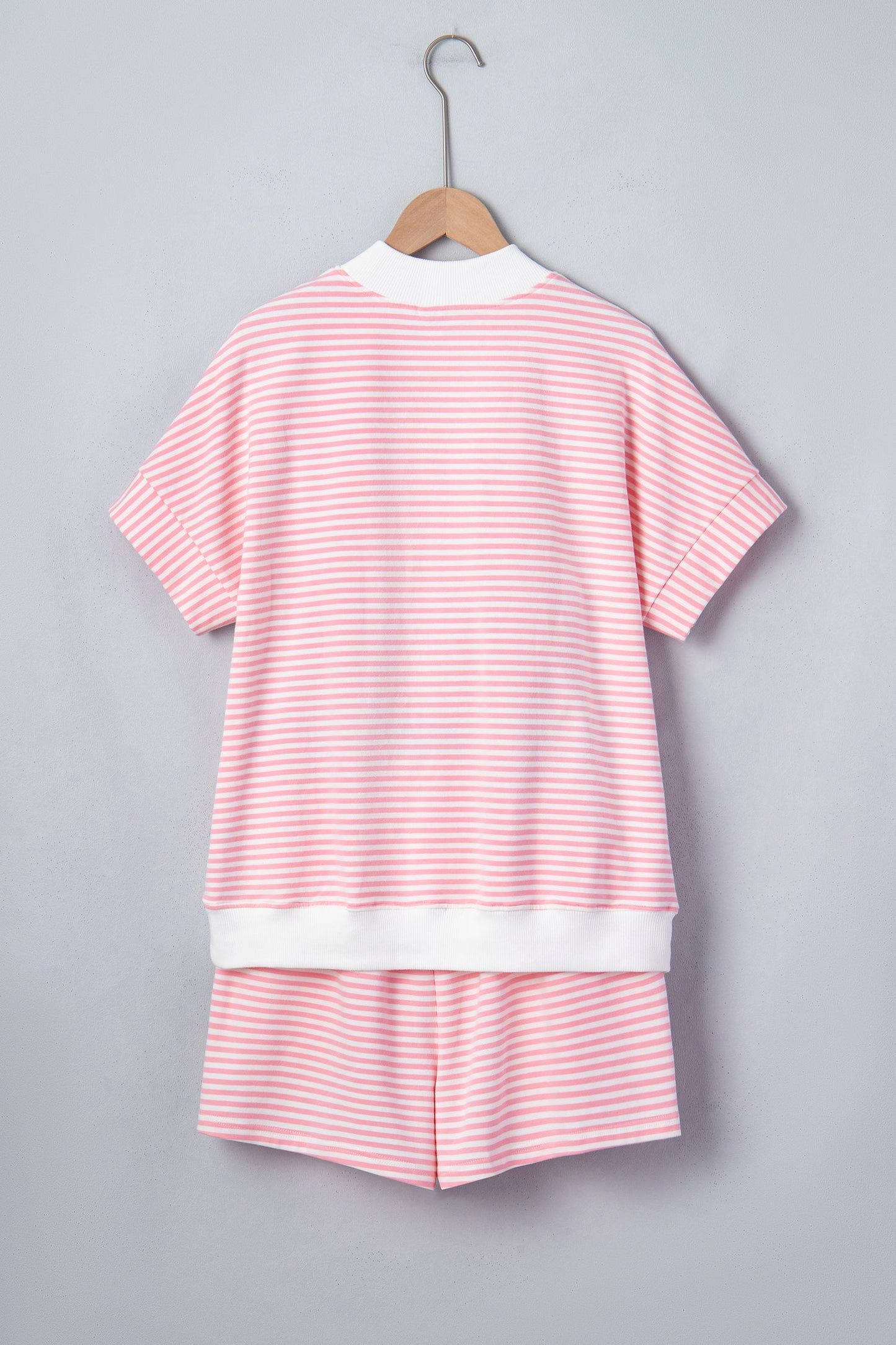 Sky Blue Stripe Cuffed Sleeve Contrast Mock Neck Tee Casual 2pcs Short Set