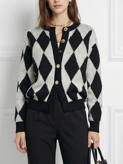 Long Sleeves Buttoned Plaid Round-Neck Cardigan Tops