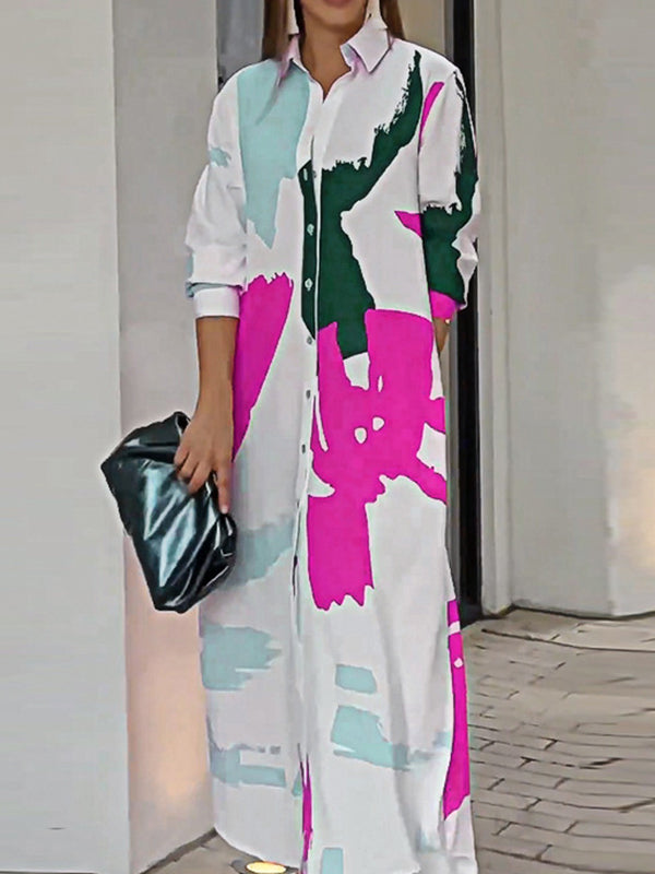 Lockeres, gewickeltes Hemdkleid mit Knöpfen, kontrastfarbenen Taschen, bedrucktem Schlitz an der Seite 