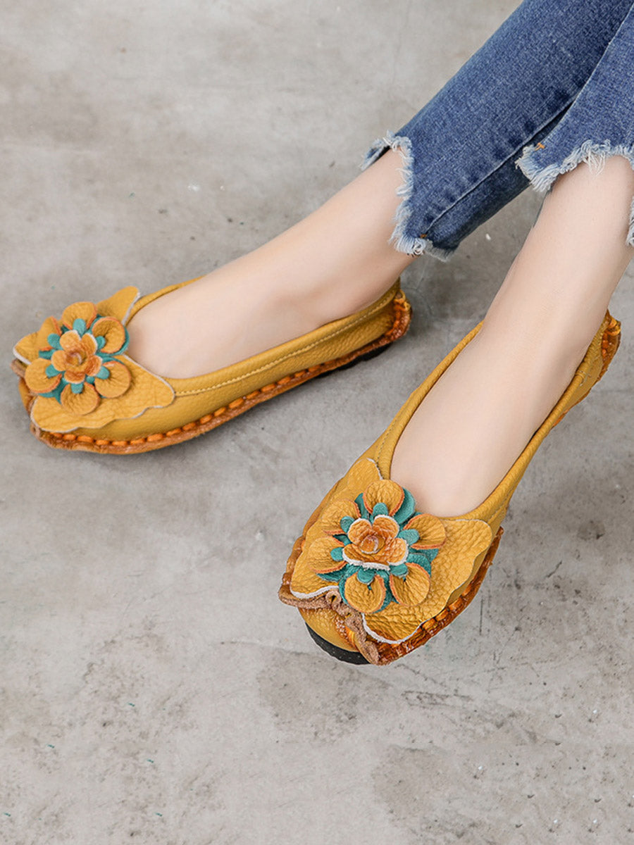 Closed Toe Three-Dimensional Flower Flats