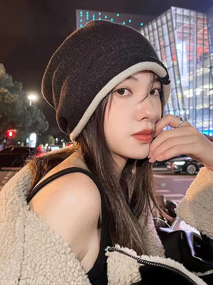 Bonnets tricotés plissés à joint fendu 