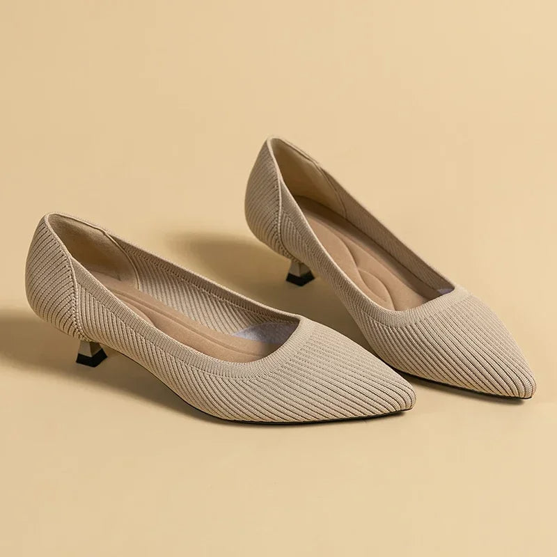 Carinne | Women's Pointed Toe Kitten Heel Pumps