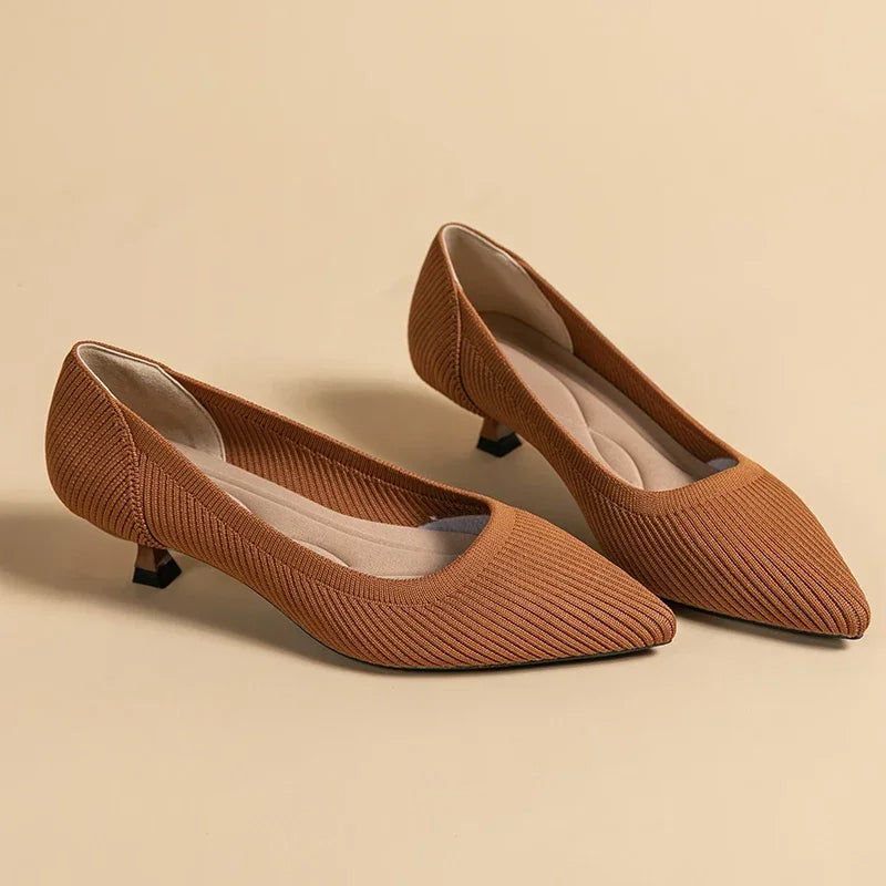 Carinne | Women's Pointed Toe Kitten Heel Pumps