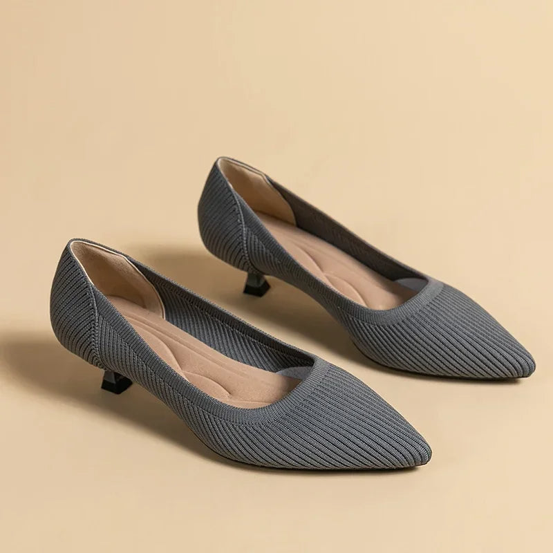 Carinne | Women's Pointed Toe Kitten Heel Pumps