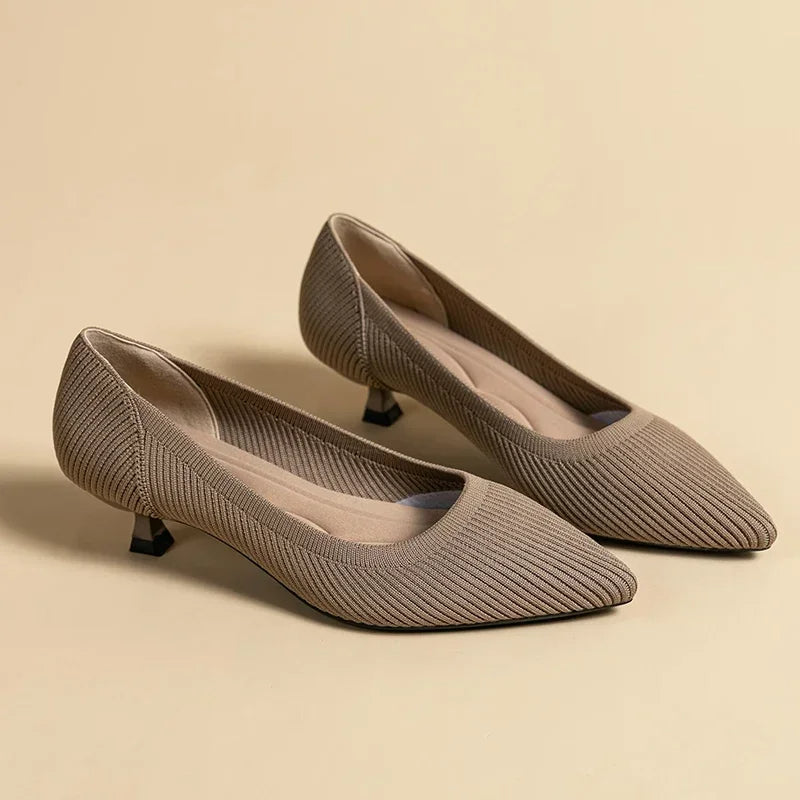Carinne | Women's Pointed Toe Kitten Heel Pumps